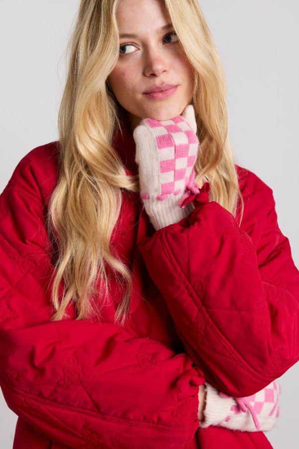 mittens in fluffy gingham - Image 3